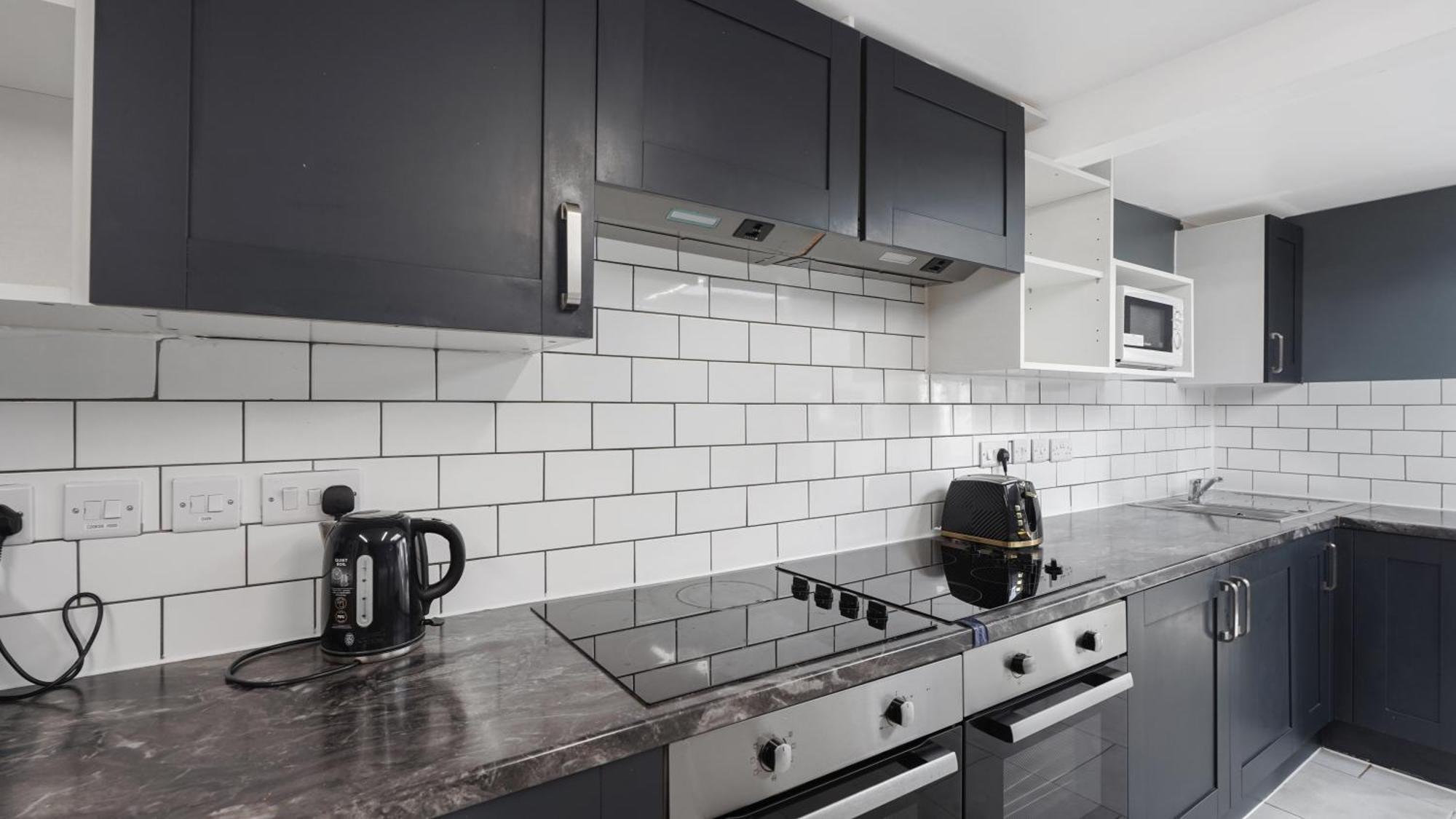 Comfy Double En-Suite Room In Barking Barking  Extérieur photo