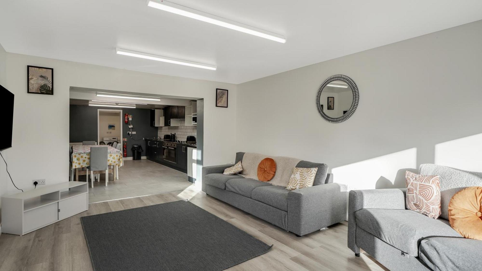 Comfy Double En-Suite Room In Barking Barking  Extérieur photo